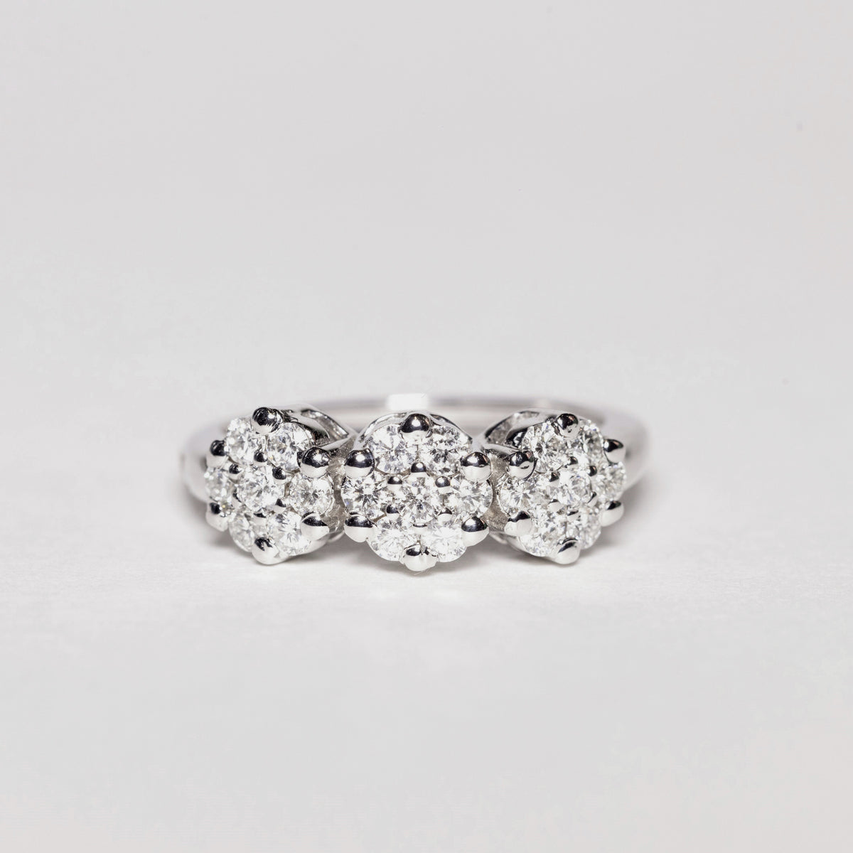 Trilogy Ring with Diamond Pavè and 18KT Gold