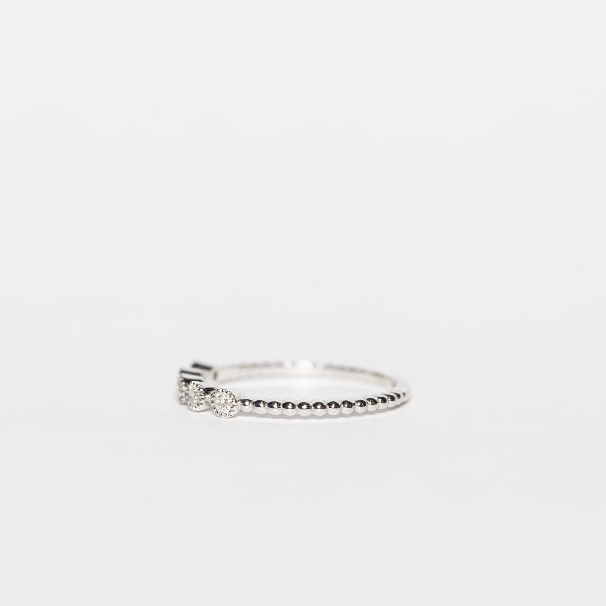 18kt White Gold Veretta Ring With Diamonds