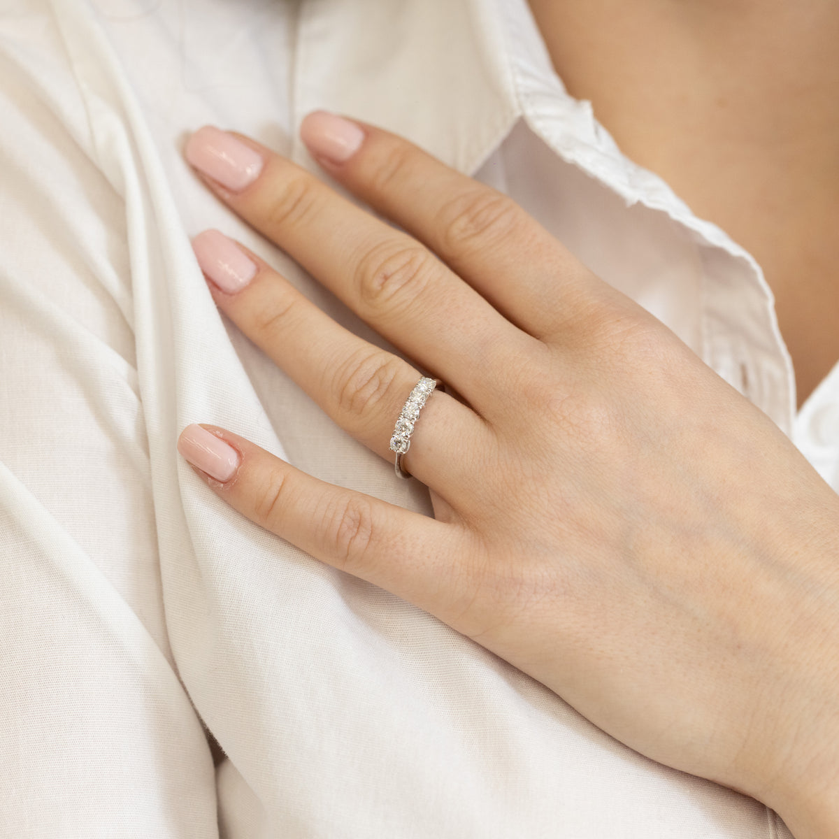 Anello Veretta di Diamanti a 5 Pietre da 0,80 ct