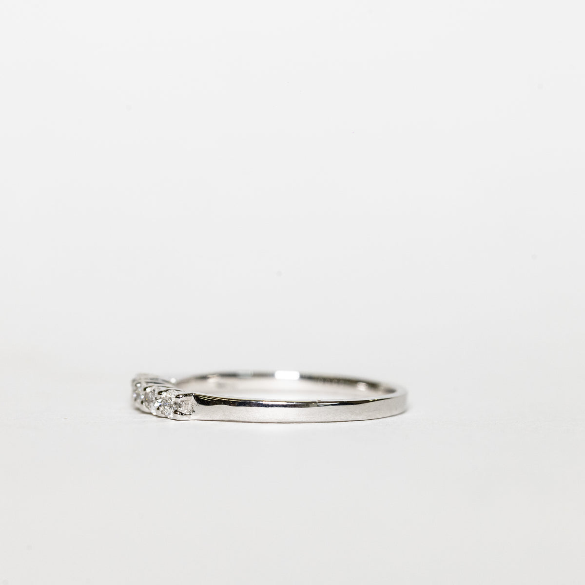 5 Stone Eternity Ring In 18Kt White Gold With Diamonds