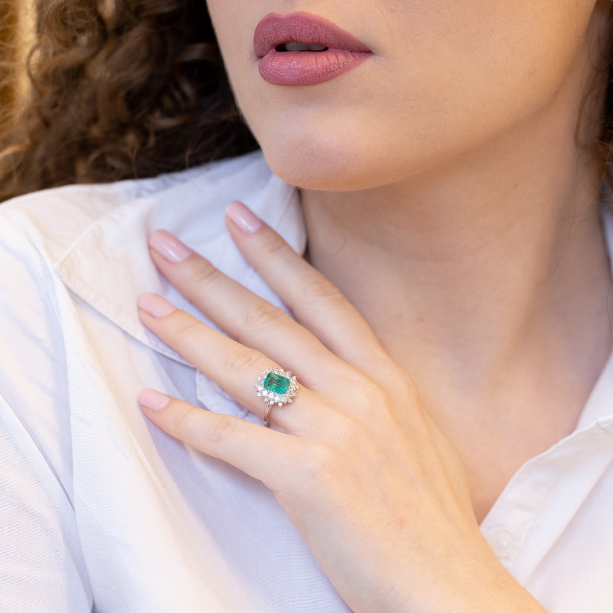 18KT White Gold Ring with Emerald and Double Row of Diamonds