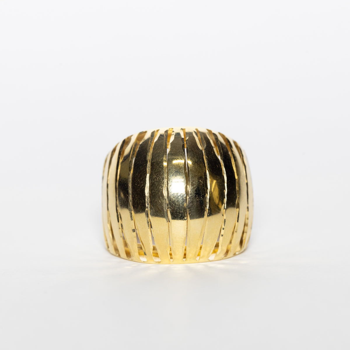 18Kt Yellow Gold Band Ring