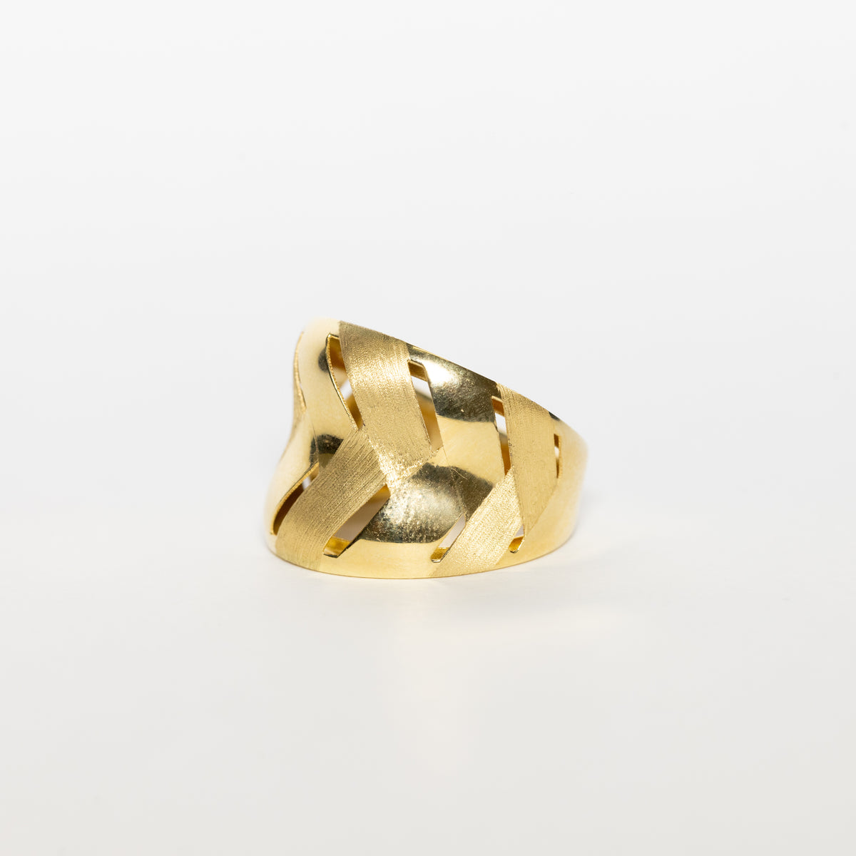 "Golden Leaf" Ring In 18kt Yellow Gold