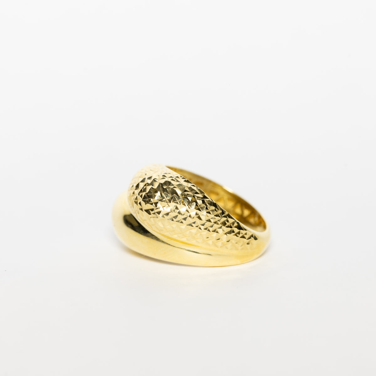 18K Yellow Gold Band Ring