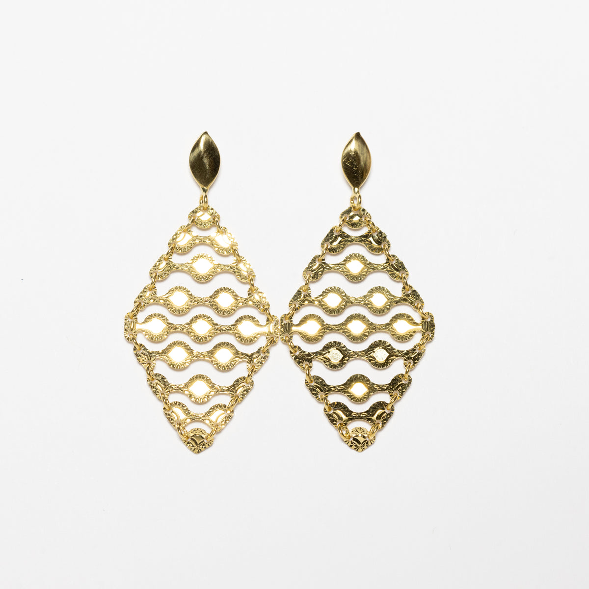 18kt Yellow Gold Rhombus Drop Earrings