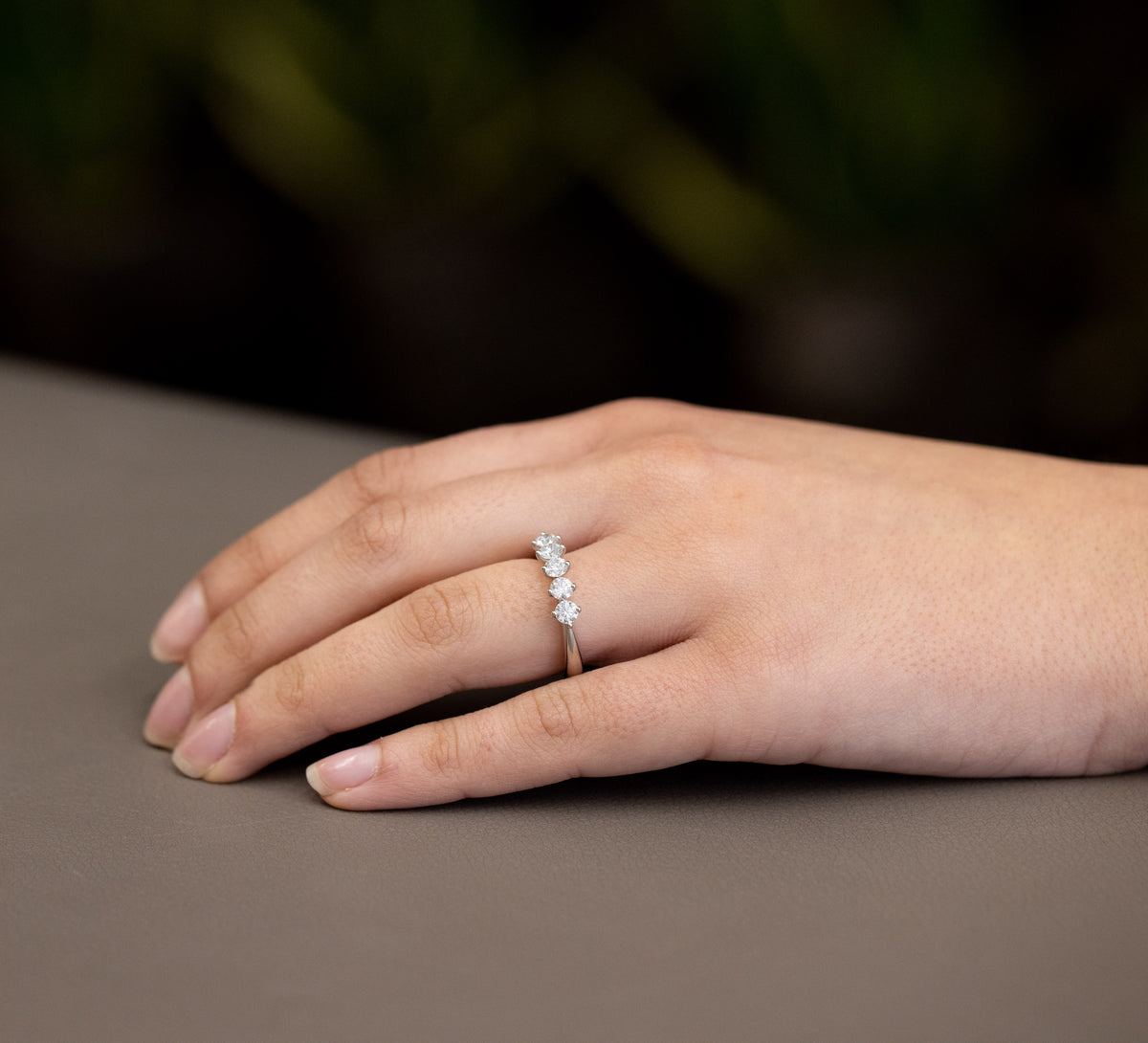 5 stone ring in Platinum and 0.95 kt brilliant cut diamonds