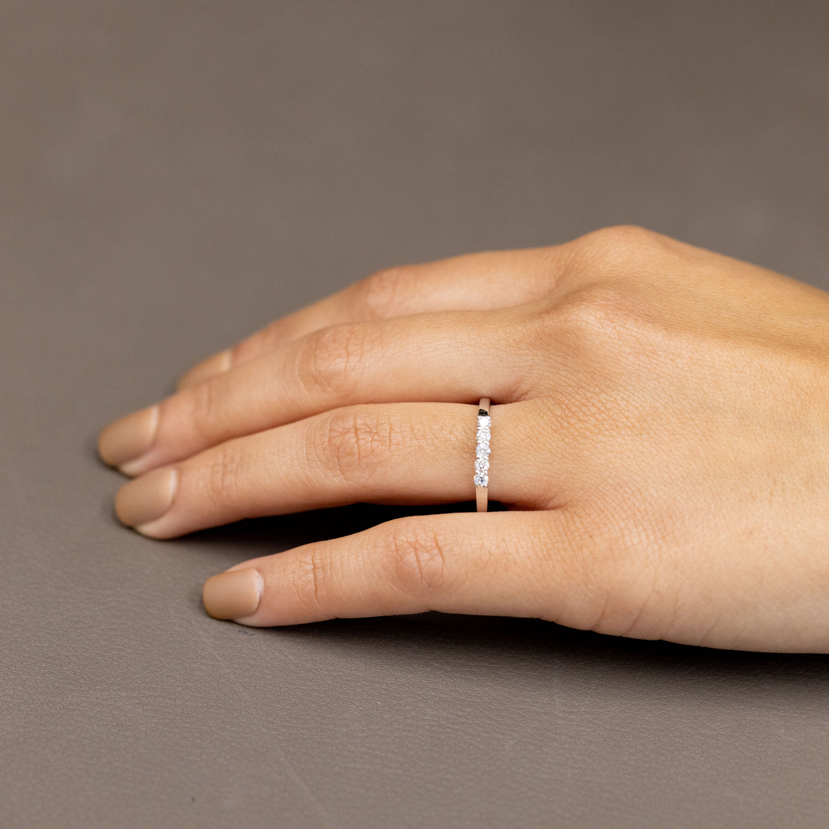 18kt White Gold Veretta Ring Grace Setting