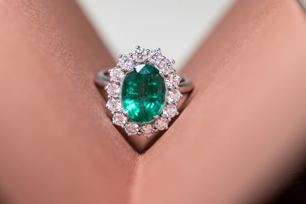 Smeraldo: la gemma ricca di significati profondi