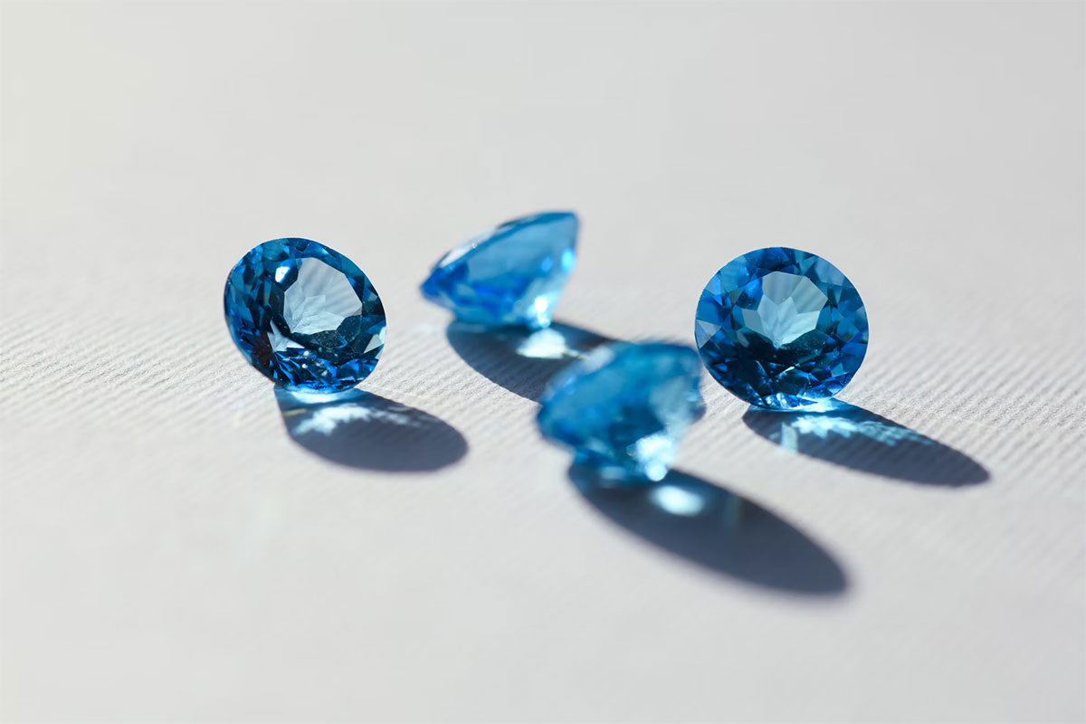 Zaffiri: Oltre il Blu, Esplorando le Varie Tonalità