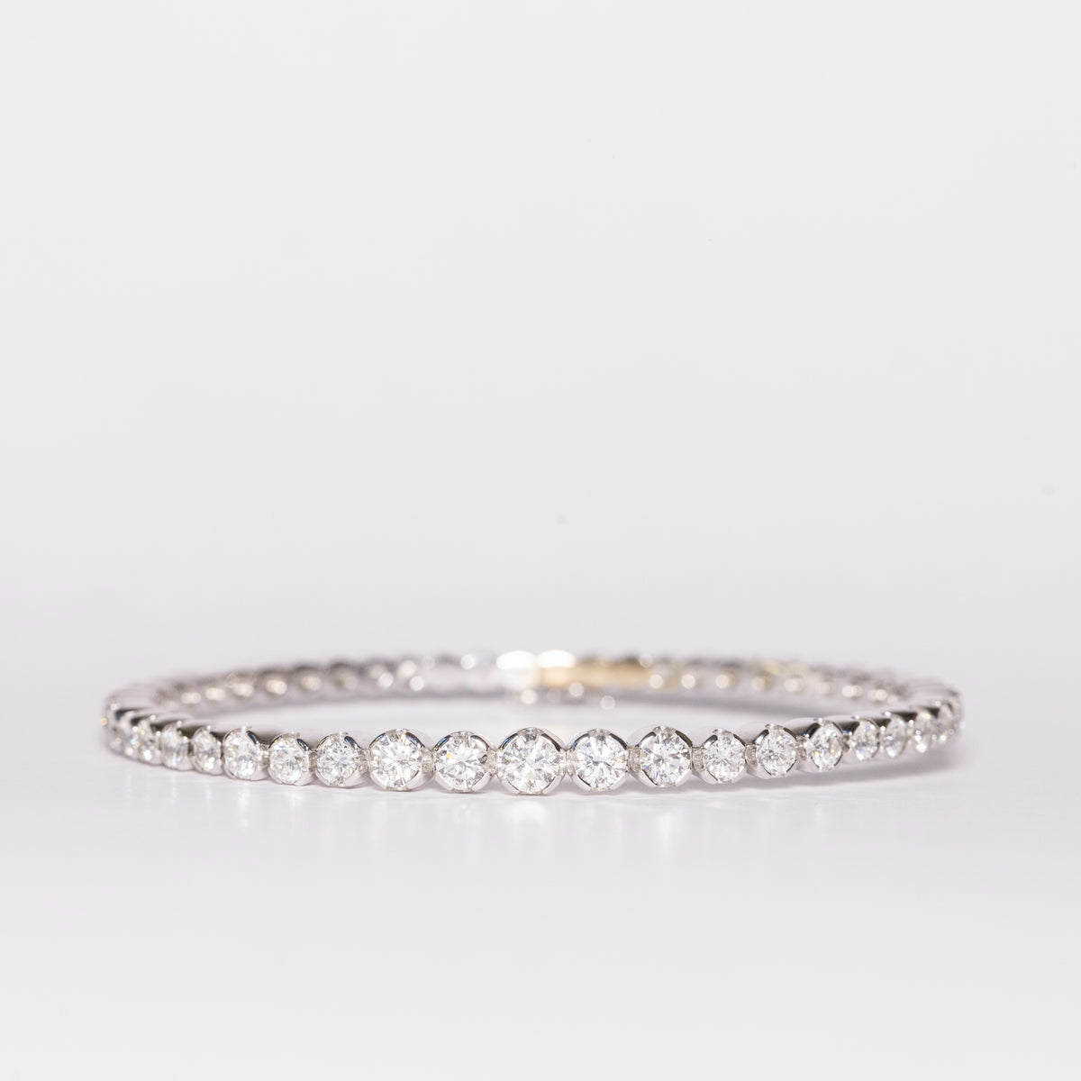 18Kt Gold And Diamond Bracelet