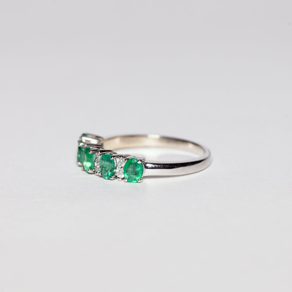 18KT White Gold Veretta Ring With Emeralds and Diamonds
