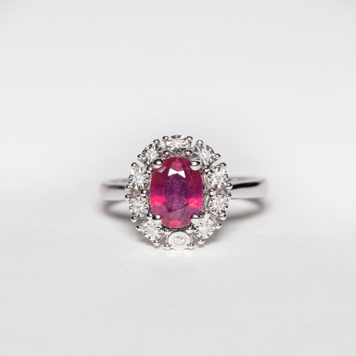 18KT White Gold Ring With Central Ruby and Diamond Ring