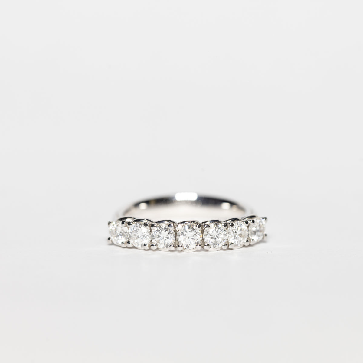 18kt White Gold Veretta Ring With Diamonds