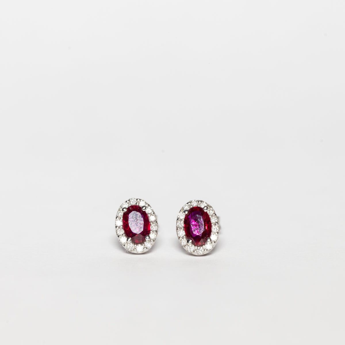 18K White Gold Earrings With Rubies And Diamonds