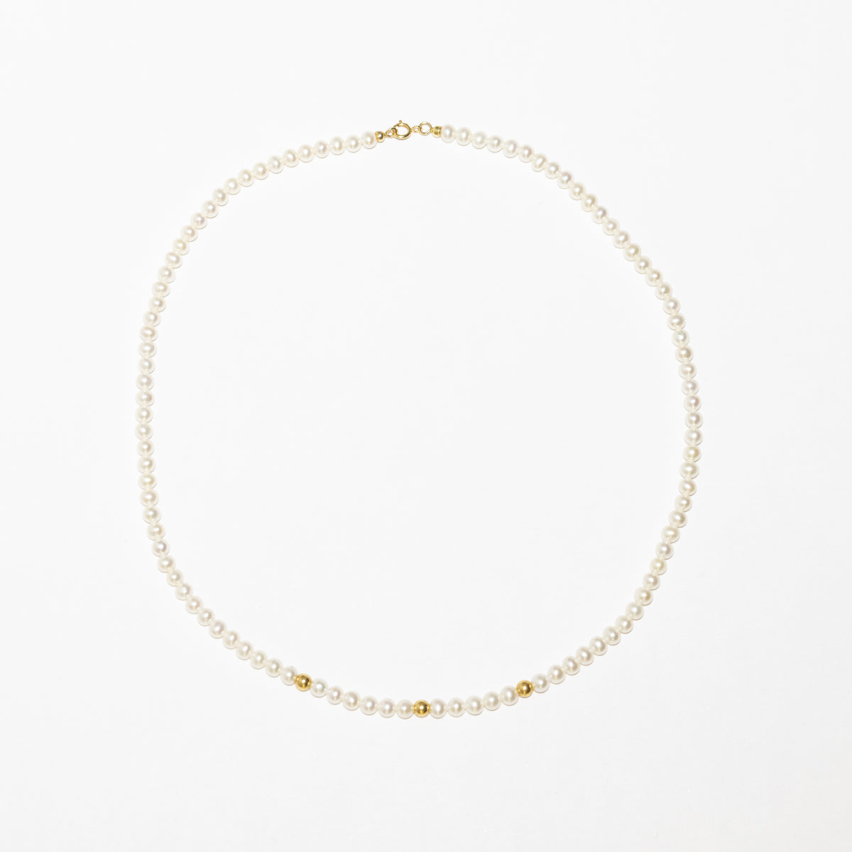 Fresh Water Pearl Necklace And 18Kt Yellow Gold
