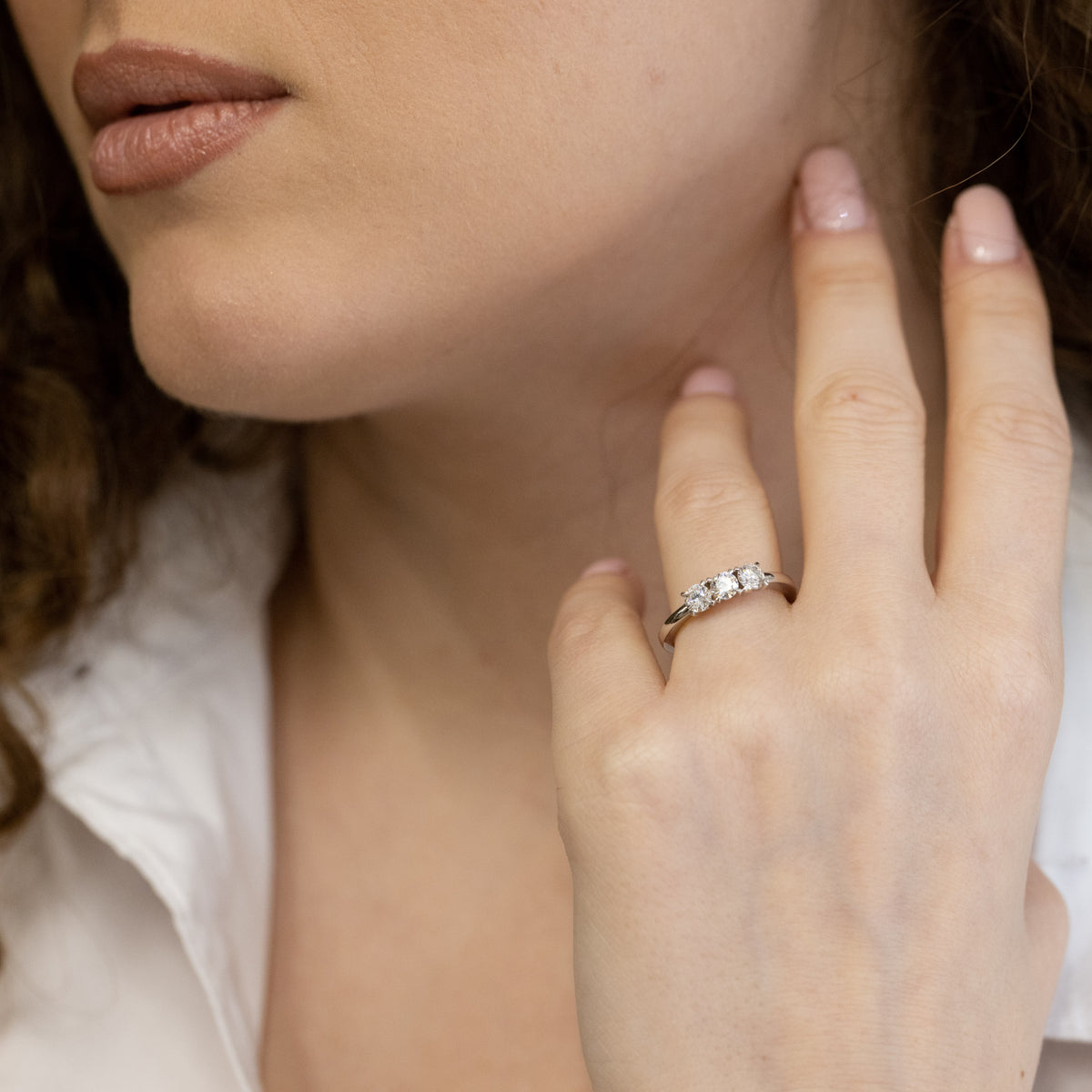 18K White Gold Trilogy Ring With Diamonds