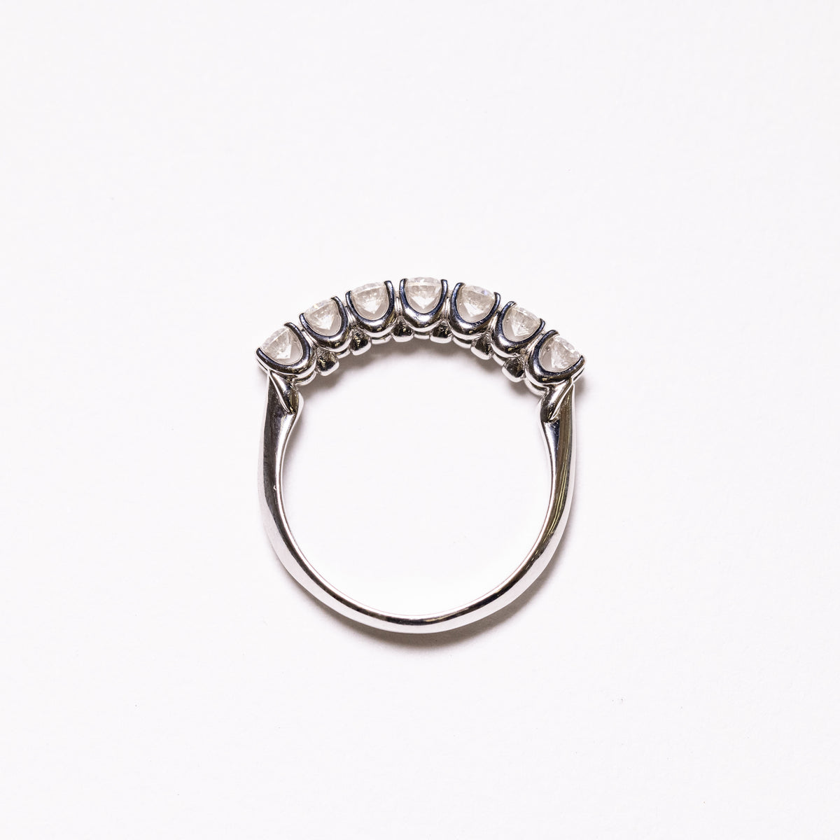 Anello Veretta con Diamanti a 7 Pietre da 0,80kt