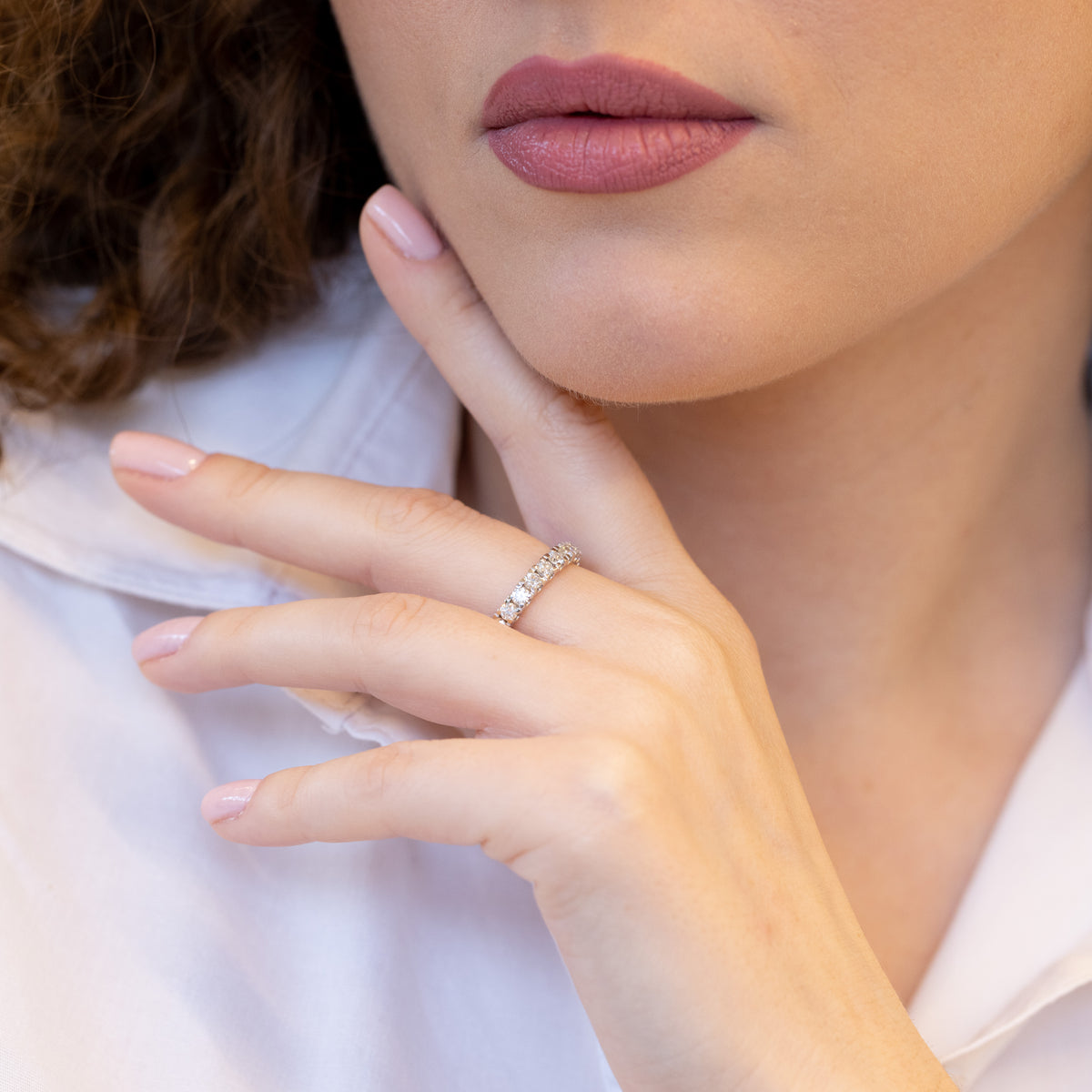 18K White Gold Eternity Ring With Diamonds