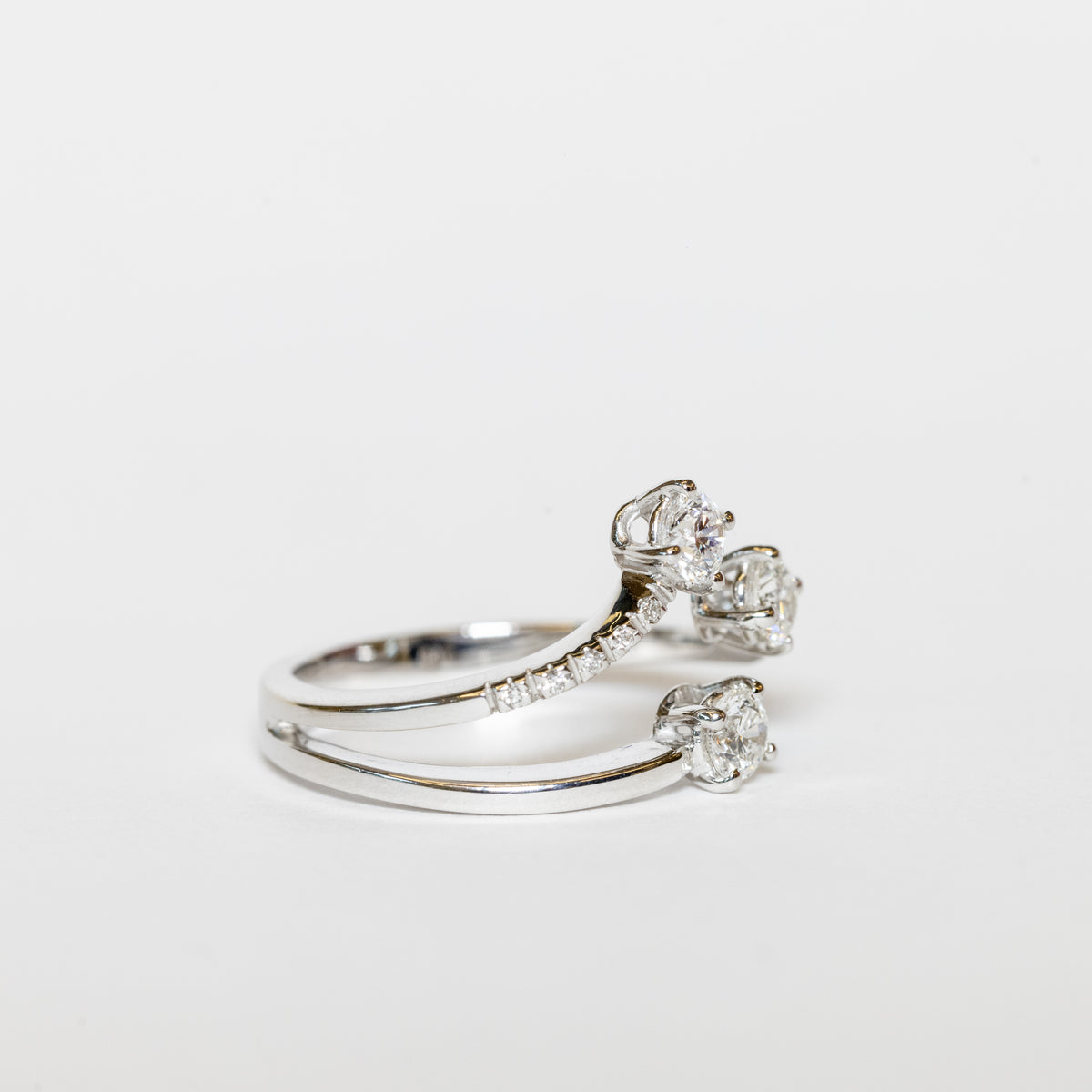 18K White Gold and Diamonds Fantasy Trilogy Ring