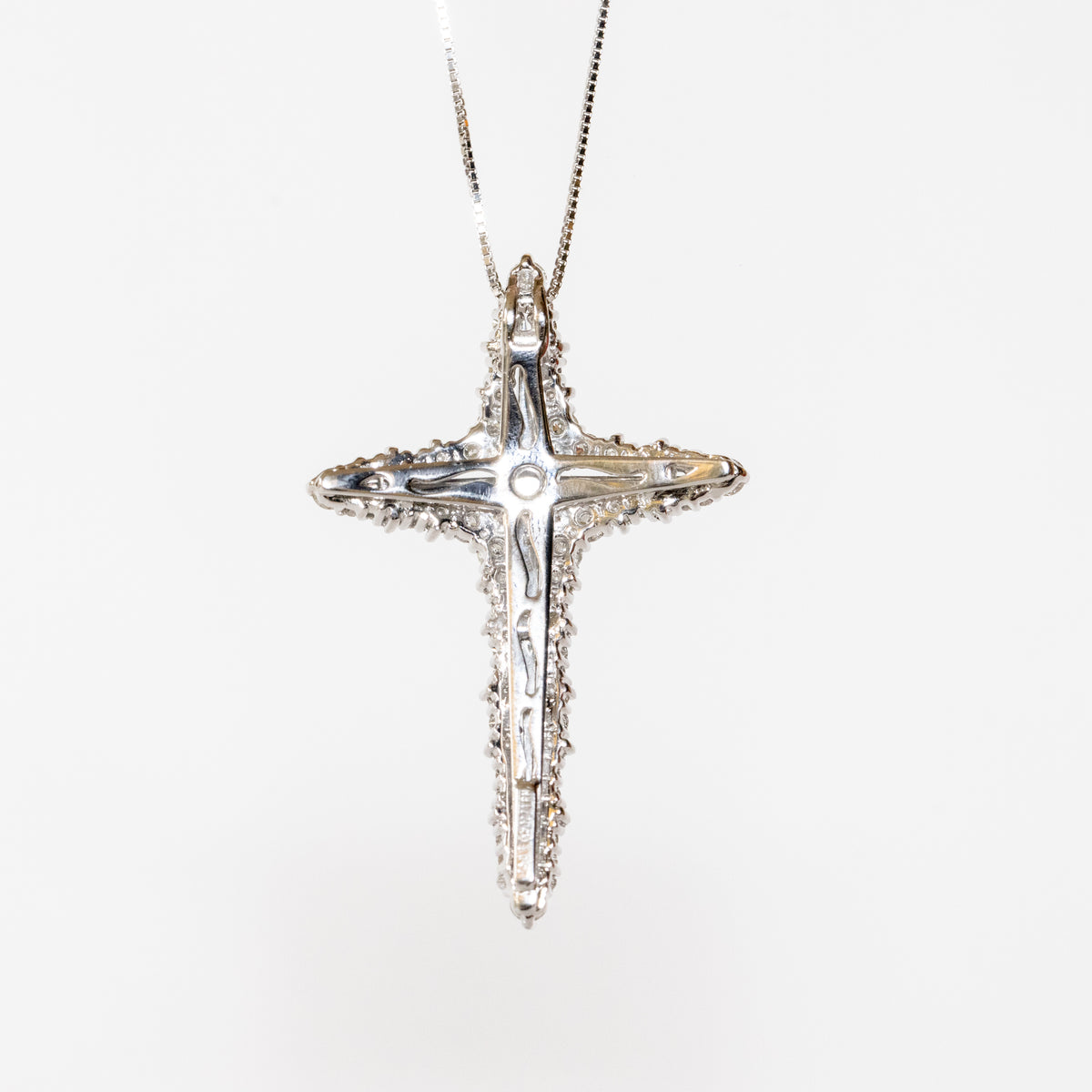 18KT White Gold Necklace with Diamond Cross