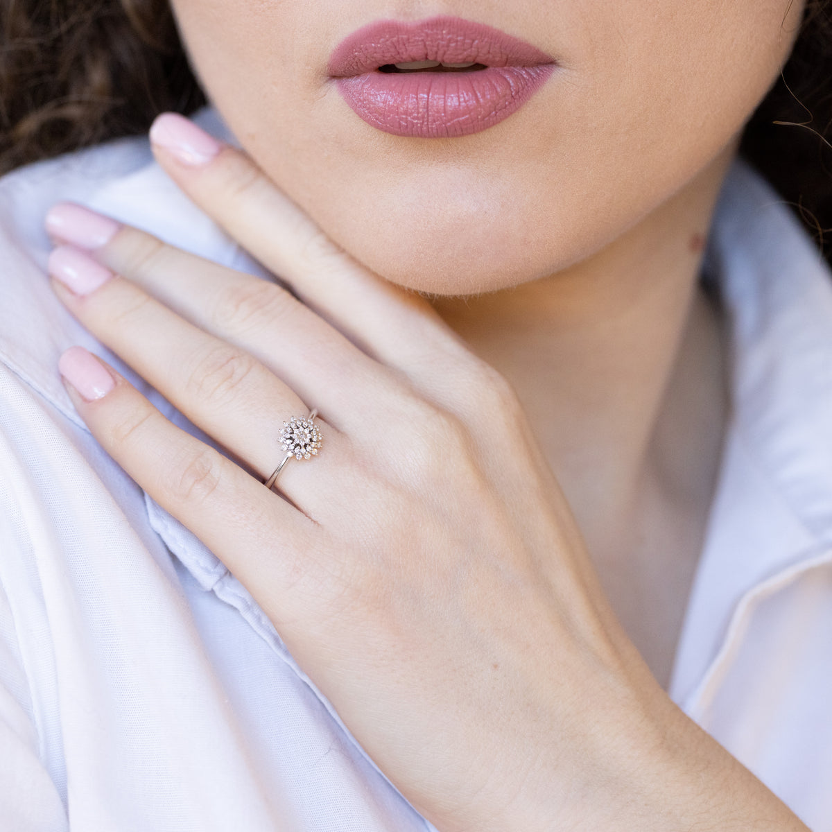 18kt White Gold Starfish Ring with Diamonds