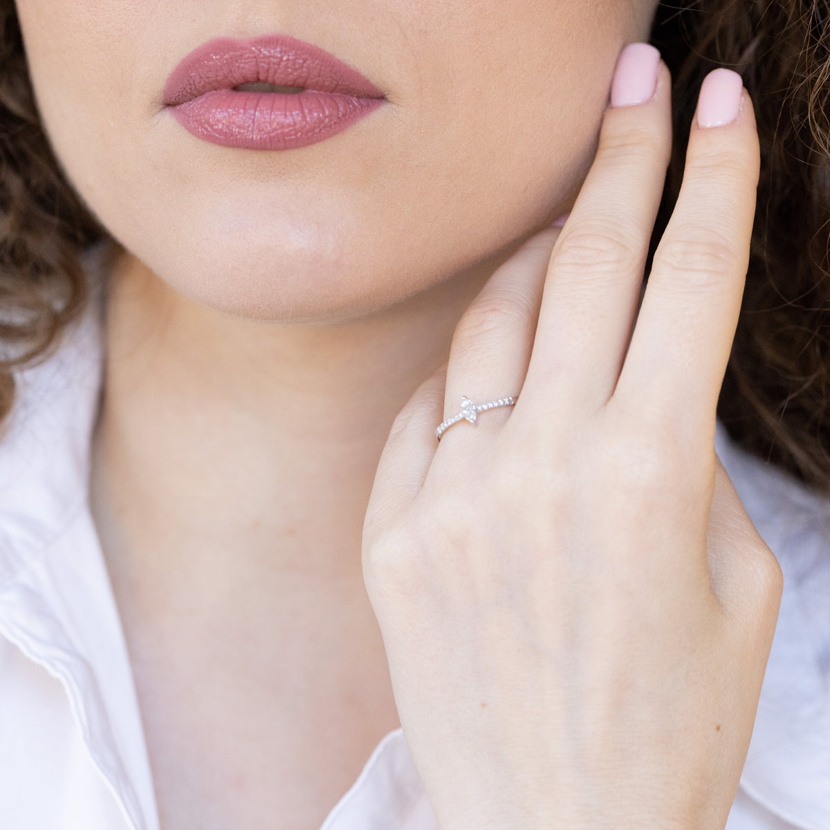 Anello in Oro Bianco 18 kt con diamanti