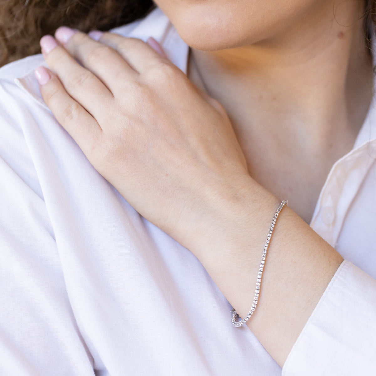 18kt white gold and diamond tennis bracelet