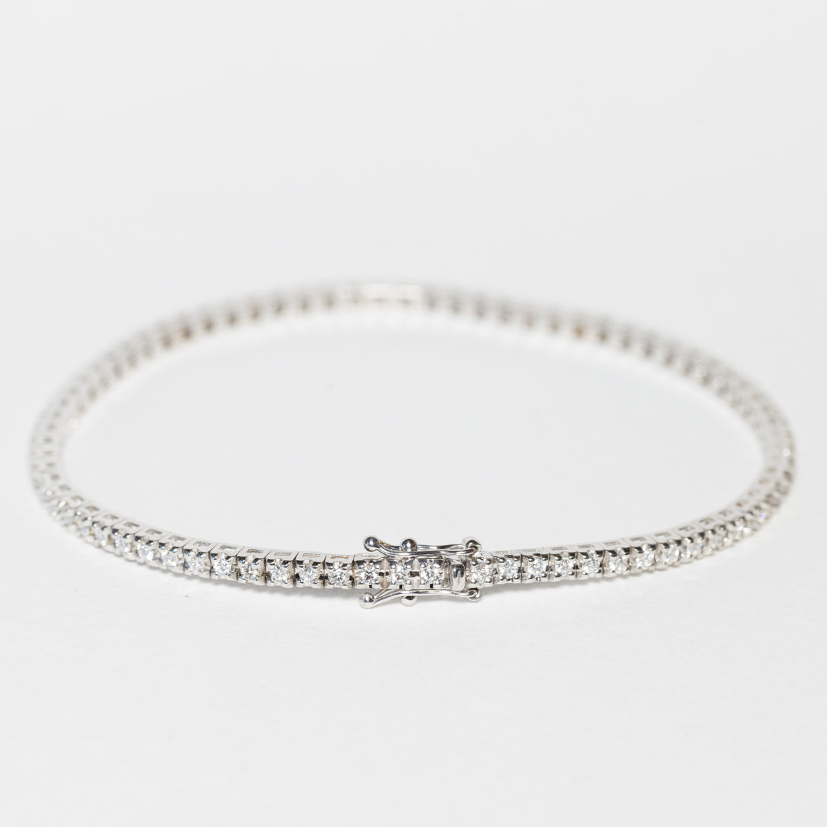 Bracciale tennis in oro bianco 18 kt con diamanti