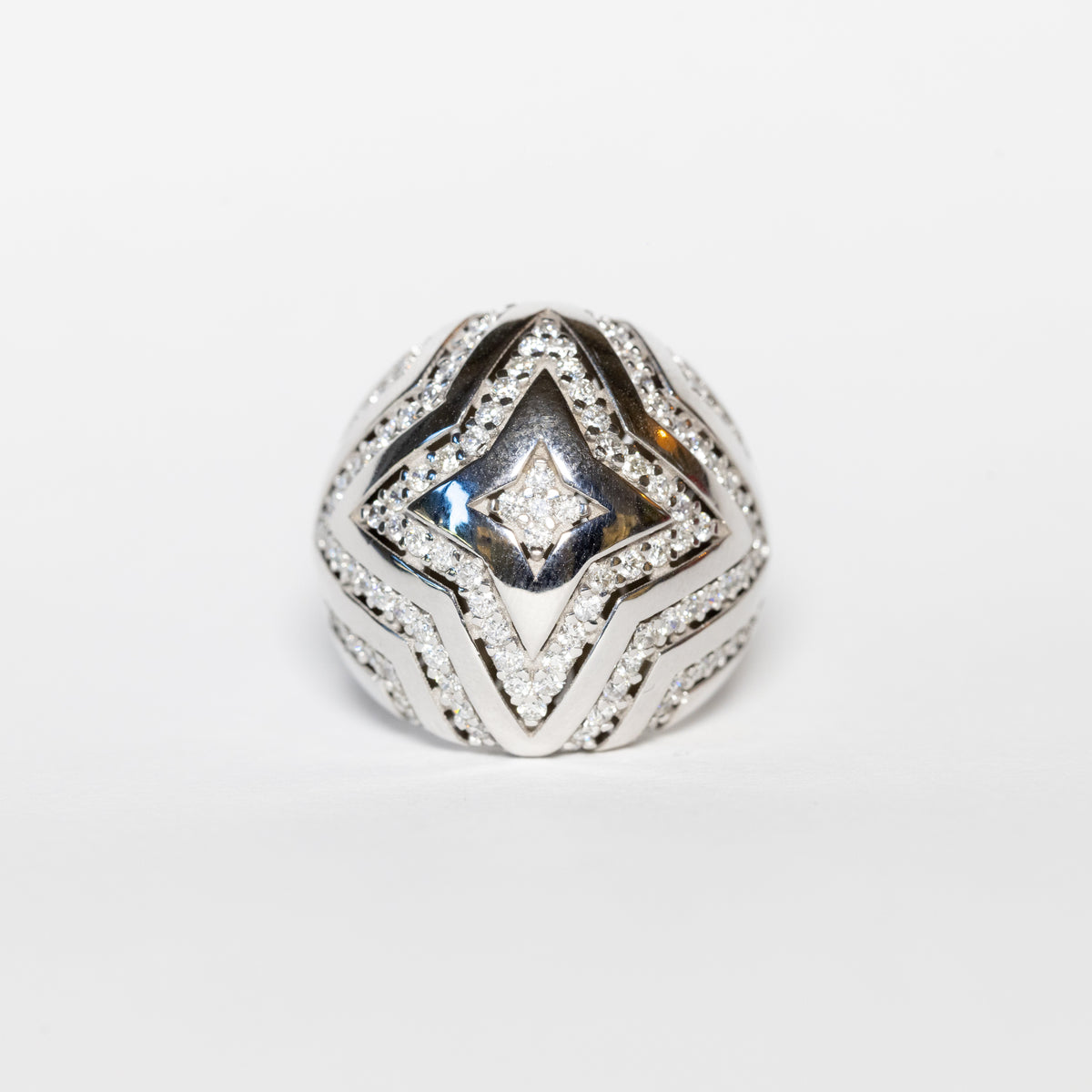 Antares Ring in 18kt White Gold and Diamonds