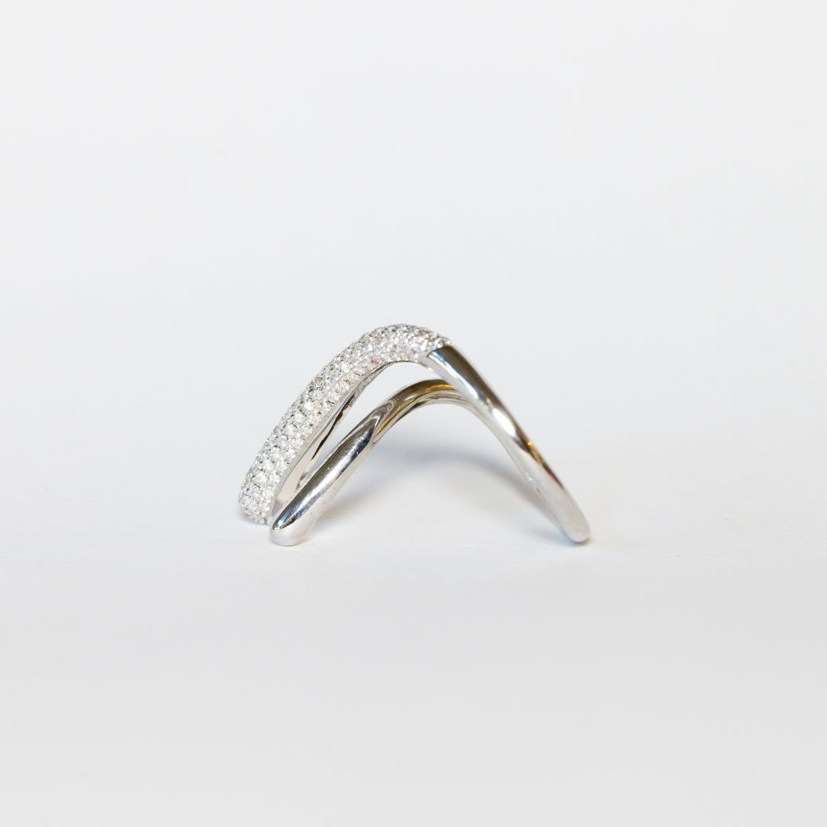 Saturn Ring in 18kt White Gold with Diamonds