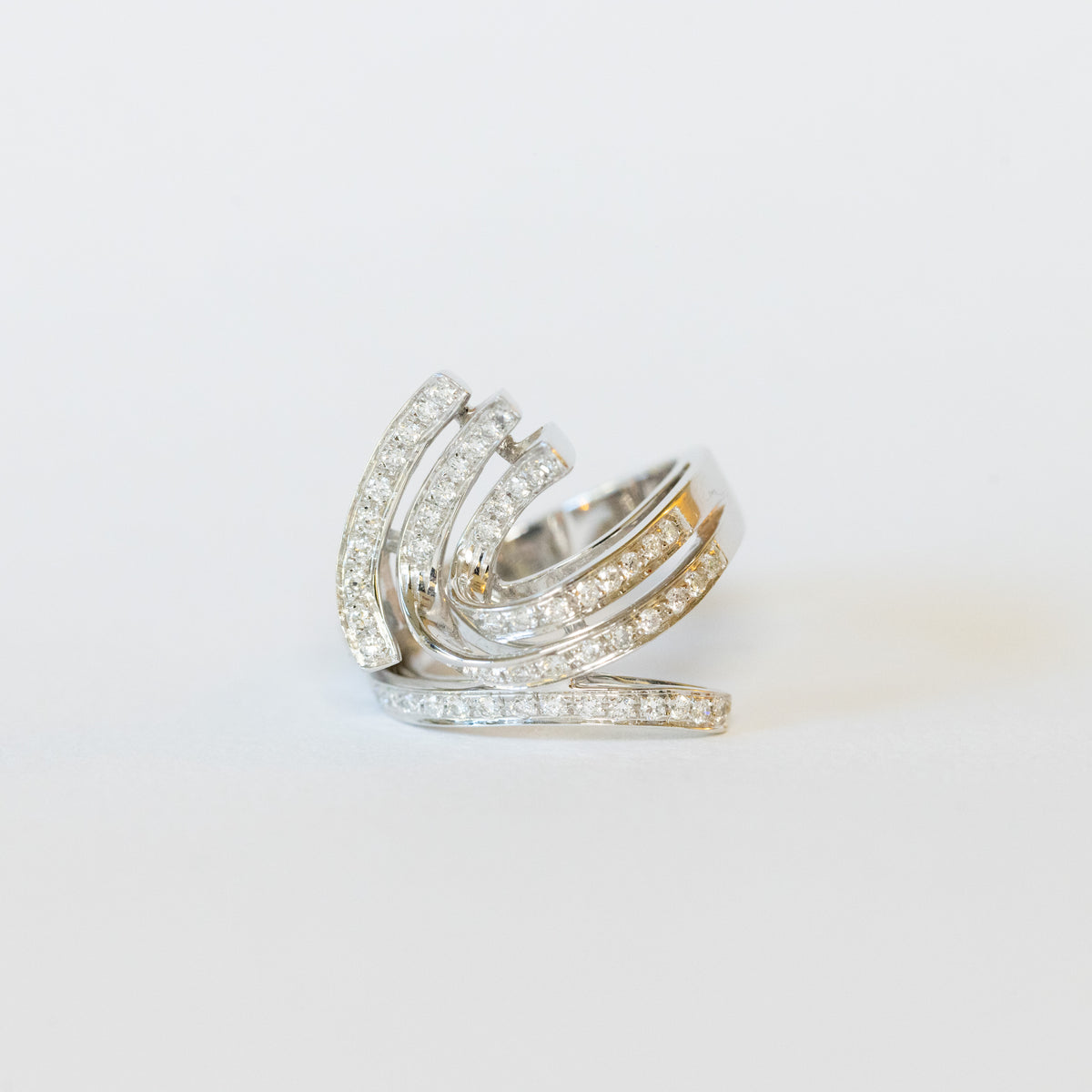Anello Aria in Oro Bianco 18kt con Diamanti