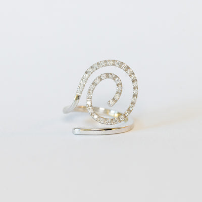 Anello fantasia a spirale in oro bianco 18 kt e diamanti