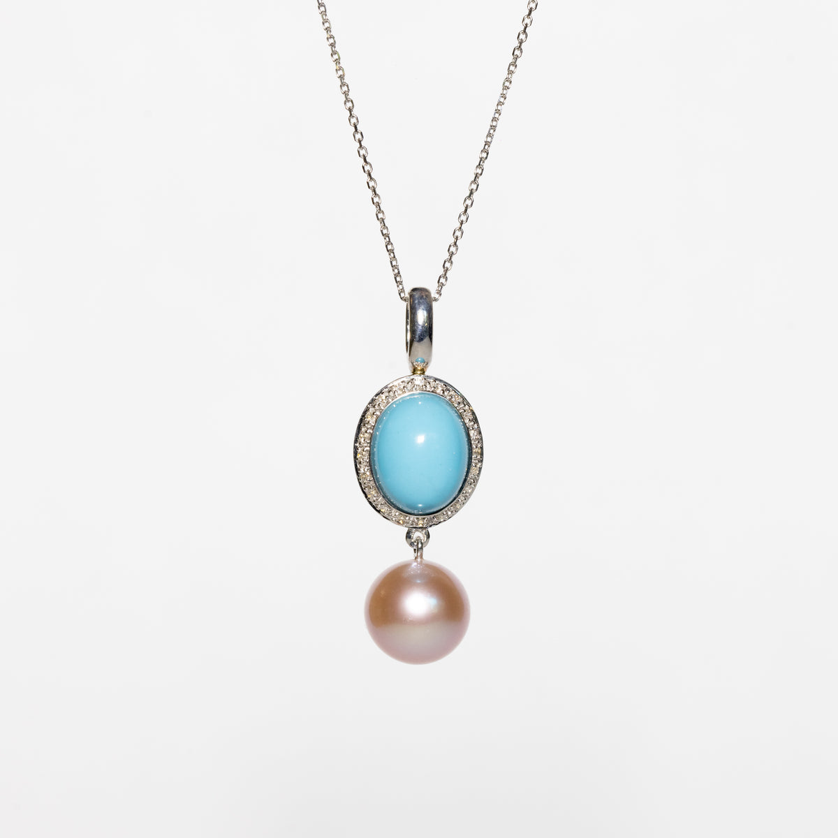 18kt white gold necklace with turquoise and pearl pendant