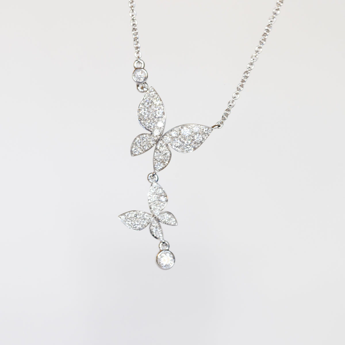 Butterfly Necklace in Flight in 18kt White Gold and Diamonds