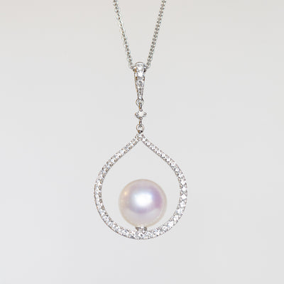 Collana in Oro Bianco 18 kt con perla Fresh Water e Diamanti