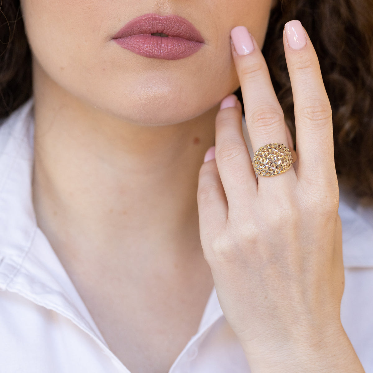 Anello fascia di rombi di oro giallo e bianco 18 kt