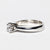 Anello Solitario in Oro Bianco 18 KT con Design a 6 Griffe e Diamante Rotondo Brillante