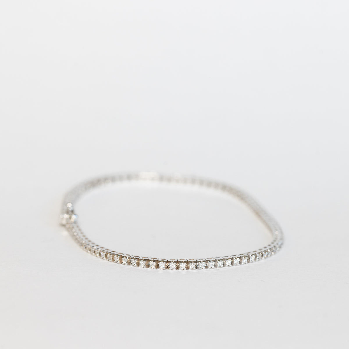 Bracciale Tennis in oro Bianco  18 kt e Diamanti