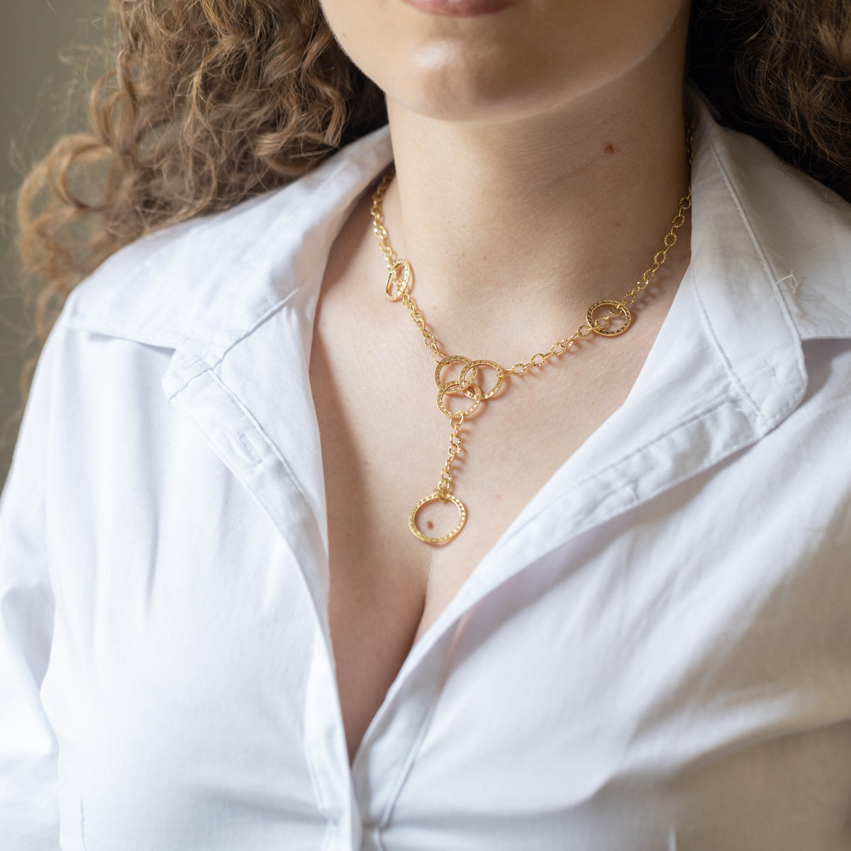 Collana in Oro Giallo 18 KT con Pendente Cerchio