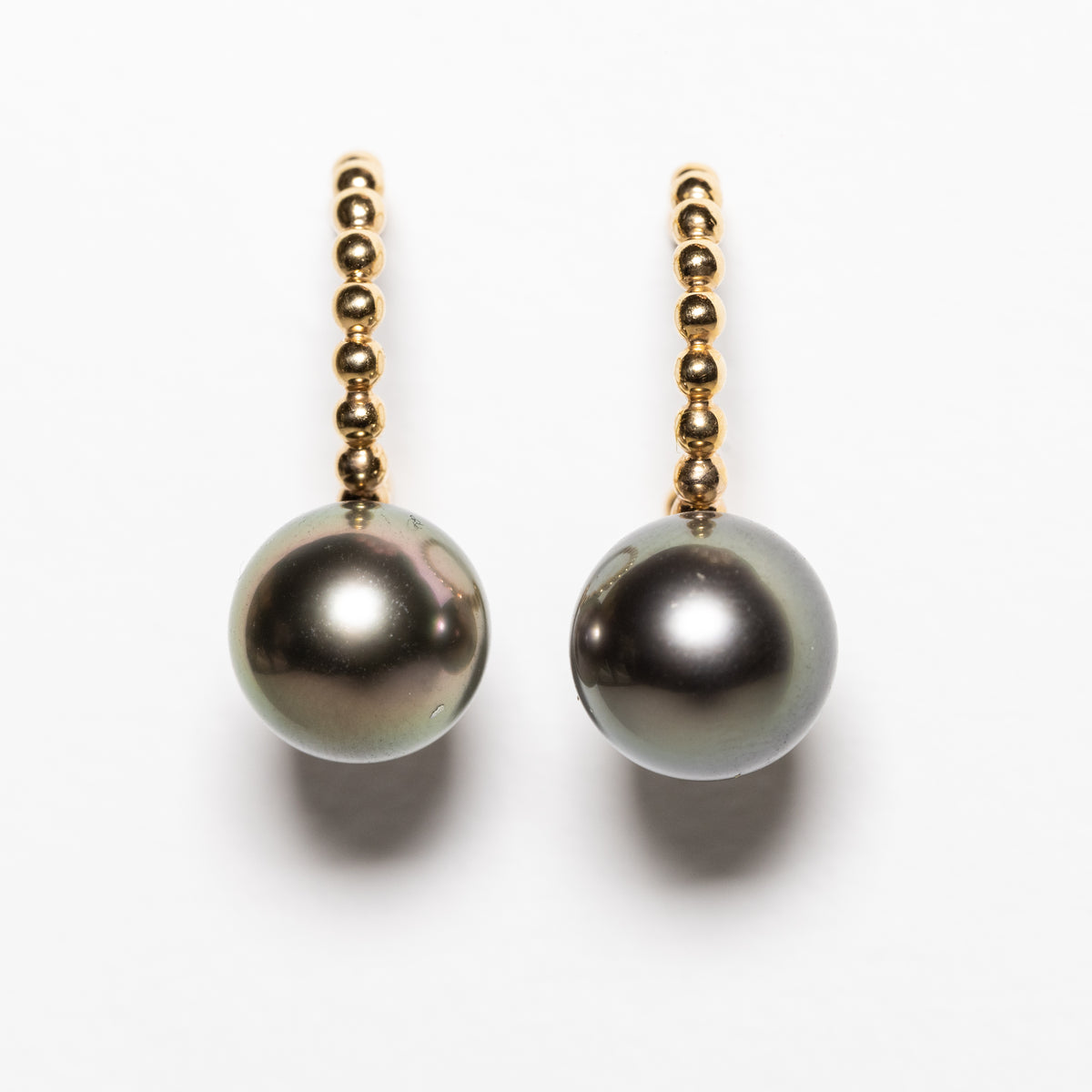 18KT Yellow Gold Tahitian Pearl Stud Earrings 