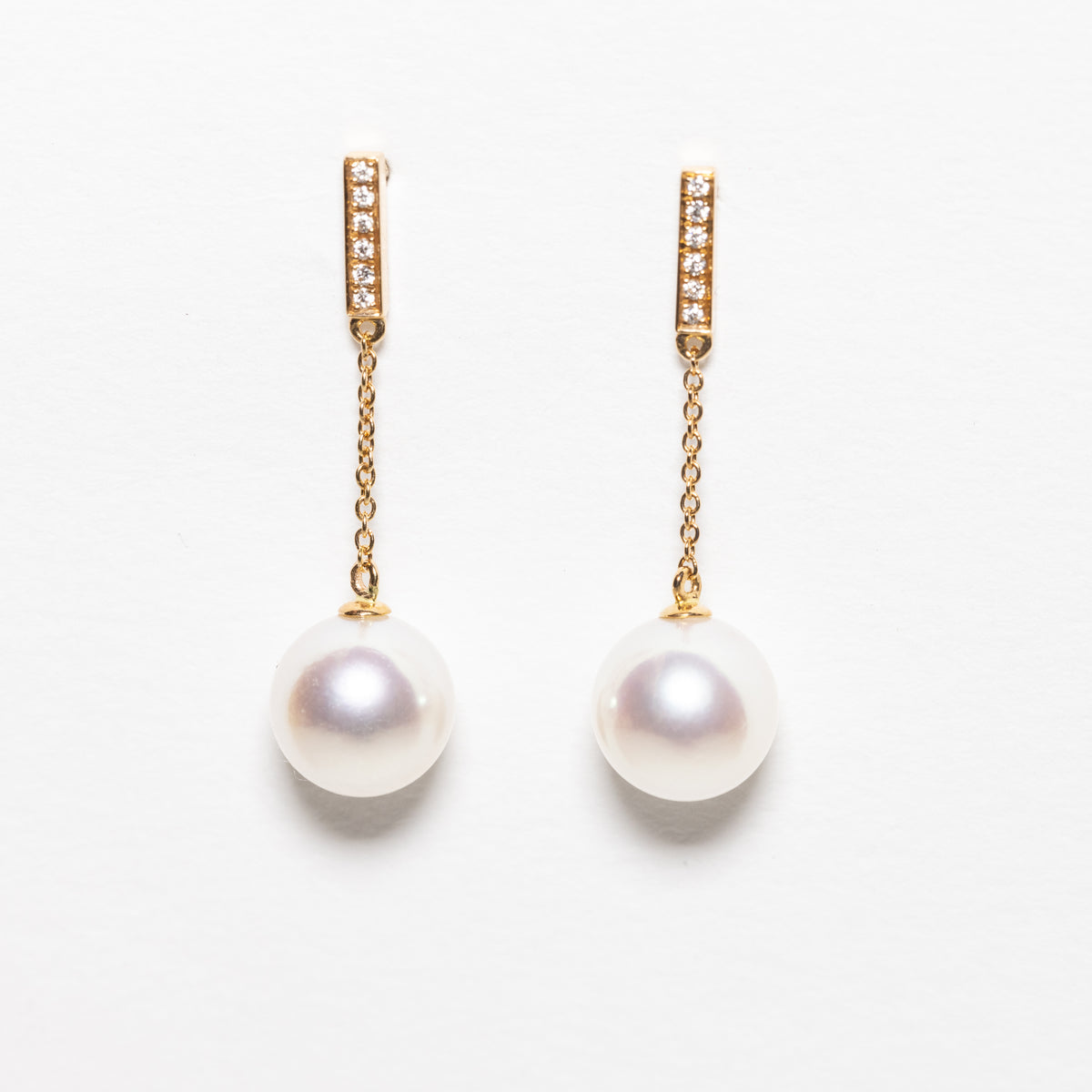 18KT Yellow Gold Pendant Earrings with Akoya Pearl and Diamonds
