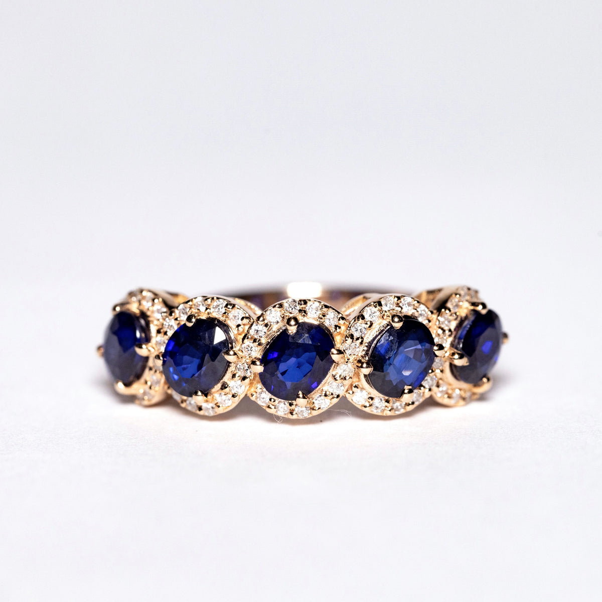 Anello Veretta in Oro Rosa 18 kt con Zaffiri Taglio Ovale e Diamanti