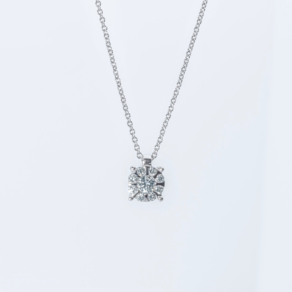 Magic Point Light Necklace with Diamond Pavè in 18 kt White Gold