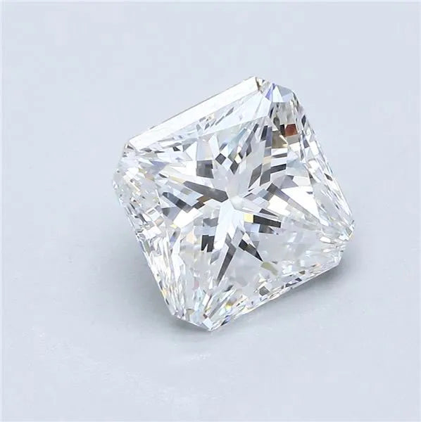 3.08ct Radiant Natural Diamond (Colour E, Clarity VS1, GIA Certified)