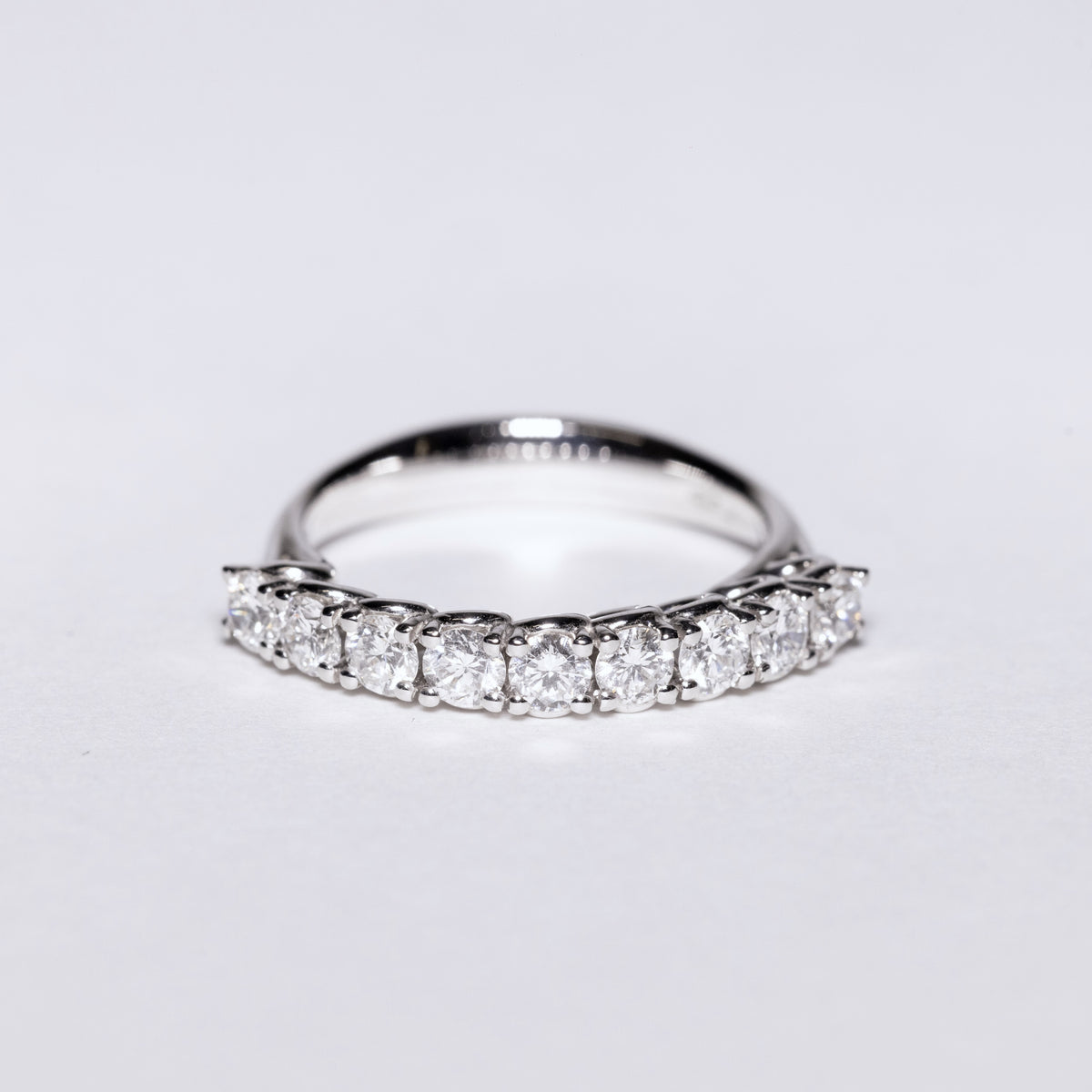 Veretta Ring Mounted in 18 Kt White Gold with 9 Round Brilliant Cut Diamonds