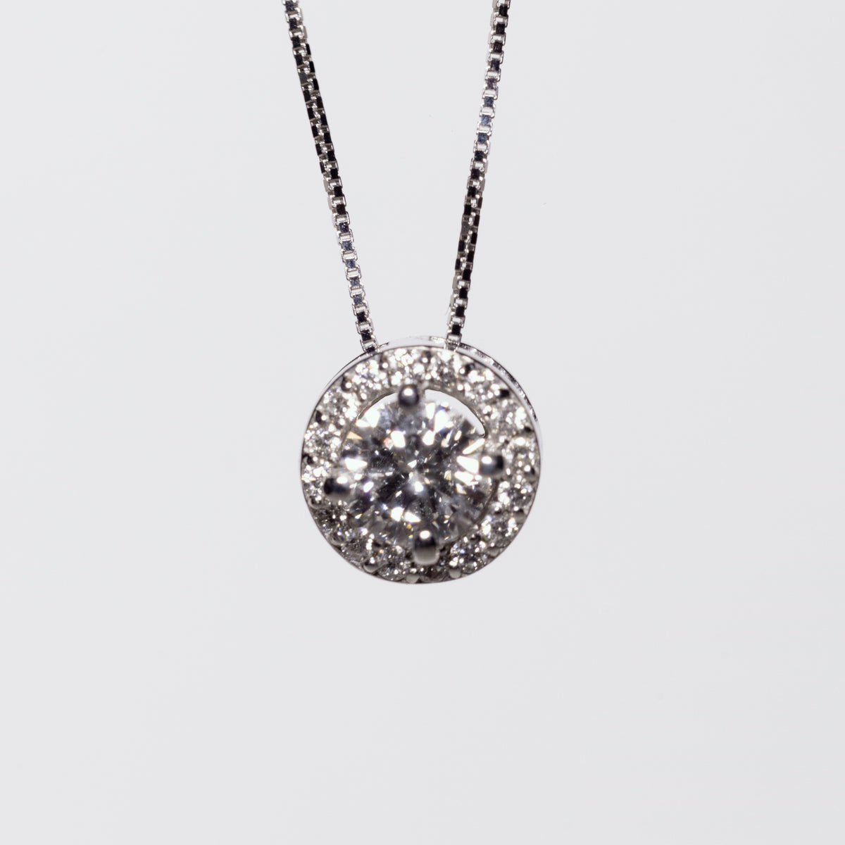 18KT White Gold Necklace with Central Diamond and Diamond Ring