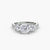 Anello con Tre Pietre e Fascia Pavé