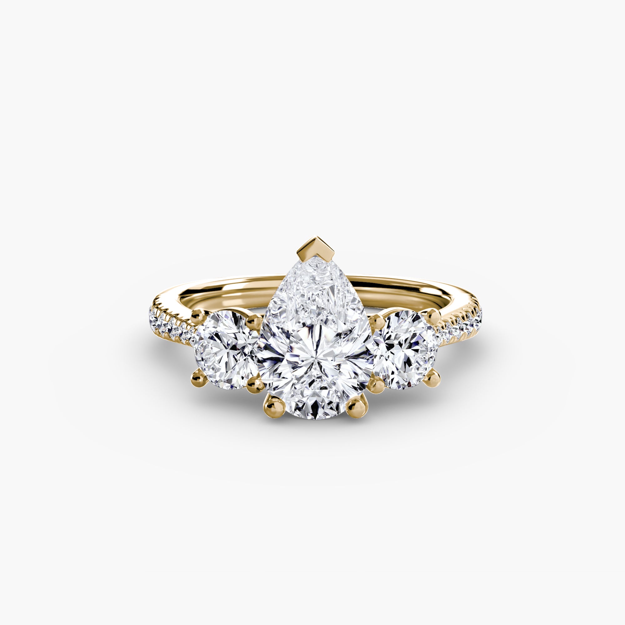 Anello con Tre Pietre e Fascia Pavé