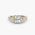 Anello con Tre Pietre e Fascia Pavé