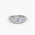 Anello con Tre Pietre e Fascia Pavé 2